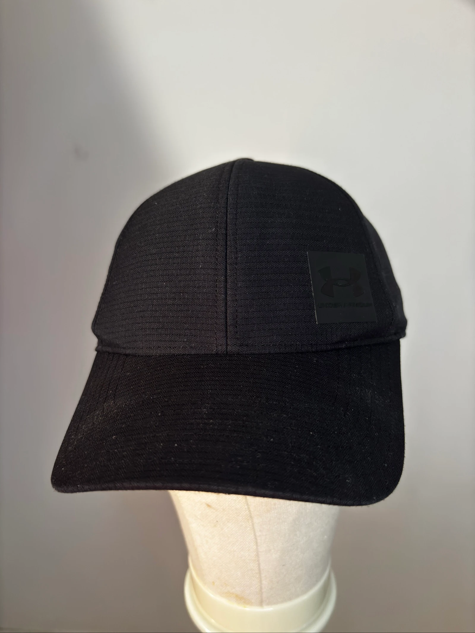 🧢 Casquette Under Armour Noire – Neuve